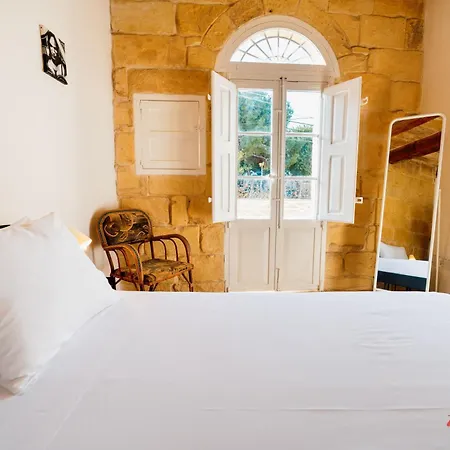 Charming Village Escape With Jacuzzi & Games * Рабат